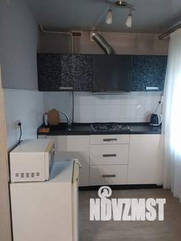 1-к квартира, посуточно, 32м2, 1/5 этаж