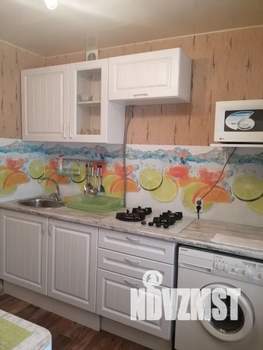 1-к квартира, посуточно, 38м2, 1/9 этаж