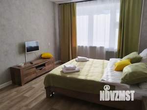 1-к квартира, посуточно, 40м2, 5/10 этаж