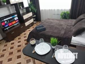 Студия квартира, посуточно, 28м2, 14/18 этаж