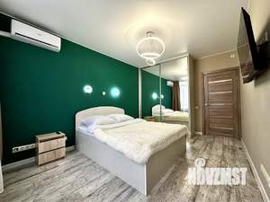 1-к квартира, посуточно, 45м2, 2/18 этаж