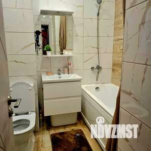 1-к квартира, посуточно, 39м2, 8/10 этаж