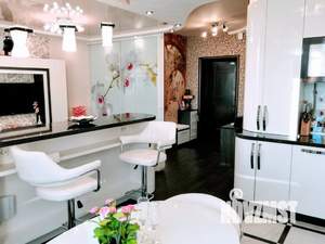 Студия квартира, посуточно, 40м2, 8/9 этаж