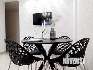 1-к квартира, посуточно, 52м2, 4/17 этаж