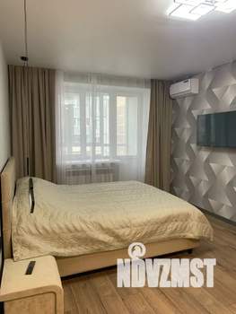 1-к квартира, посуточно, 37м2, 7/14 этаж