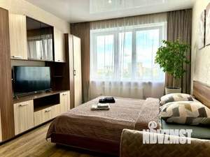 1-к квартира, посуточно, 50м2, 1/1 этаж