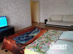 1-к квартира, посуточно, 53м2, 8/10 этаж