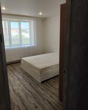 1-к квартира, на длительный срок, 72м2, 4/10 этаж