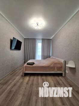 1-к квартира, посуточно, 33м2, 3/6 этаж