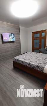 1-к квартира, посуточно, 40м2, 1/10 этаж