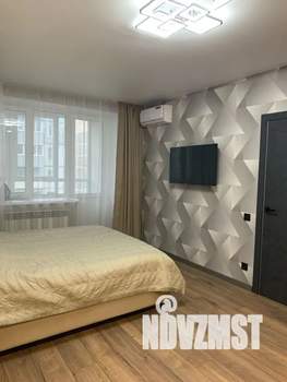 1-к квартира, посуточно, 37м2, 8/14 этаж