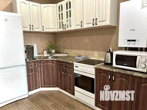 1-к квартира, посуточно, 50м2, 1/1 этаж