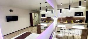 Студия квартира, посуточно, 34м2, 2/9 этаж