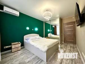 1-к квартира, посуточно, 45м2, 2/18 этаж