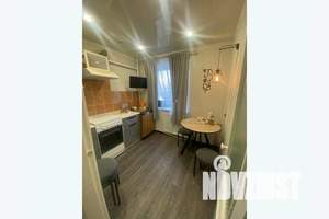 2-к квартира, посуточно, 42м2, 2/5 этаж