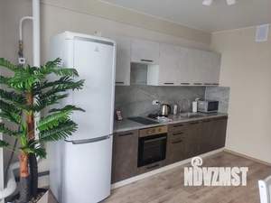 1-к квартира, посуточно, 48м2, 3/20 этаж