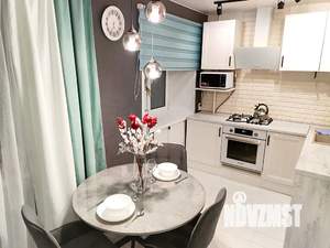 2-к квартира, посуточно, 42м2, 2/5 этаж