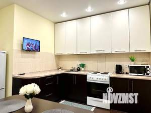 1-к квартира, посуточно, 60м2, 4/9 этаж