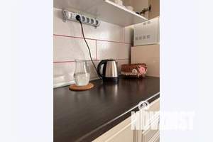 1-к квартира, посуточно, 42м2, 9/10 этаж