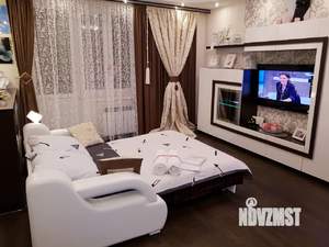 Студия квартира, посуточно, 41м2, 8/9 этаж