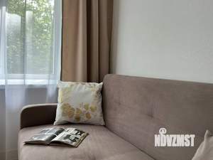 Студия квартира, посуточно, 30м2, 1/5 этаж