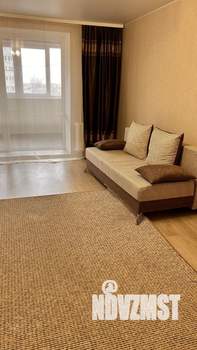 1-к квартира, на длительный срок, 61м2, 6/10 этаж