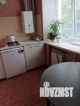 2-к квартира, посуточно, 46м2, 2/5 этаж