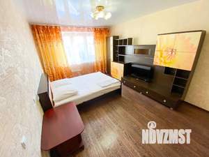 1-к квартира, посуточно, 40м2, 7/17 этаж