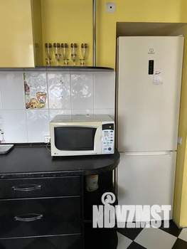 3-к квартира, посуточно, 45м2, 4/5 этаж