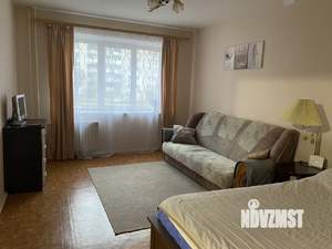 1-к квартира, посуточно, 42м2, 1/10 этаж