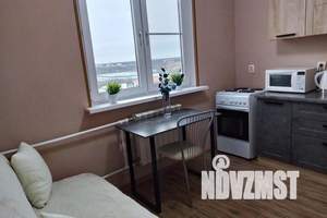 1-к квартира, посуточно, 40м2, 15/16 этаж