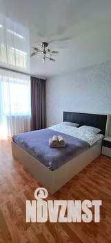 1-к квартира, посуточно, 39м2, 8/10 этаж