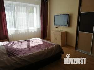 1-к квартира, посуточно, 42м2, 5/10 этаж
