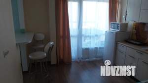 1-к квартира, посуточно, 38м2, 2/9 этаж