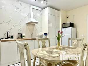 1-к квартира, посуточно, 46м2, 1/1 этаж