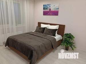 1-к квартира, посуточно, 54м2, 1/1 этаж