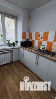 1-к квартира, посуточно, 42м2, 4/5 этаж