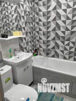 Студия квартира, посуточно, 30м2, 3/5 этаж