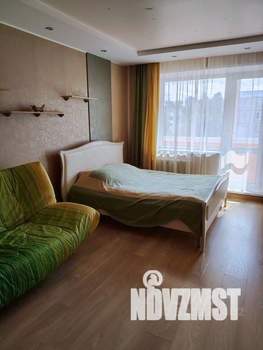 1-к квартира, посуточно, 42м2, 1/1 этаж