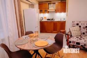 2-к квартира, посуточно, 40м2, 1/1 этаж