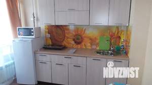 1-к квартира, посуточно, 38м2, 2/9 этаж