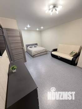 1-к квартира, посуточно, 49м2, 9/10 этаж