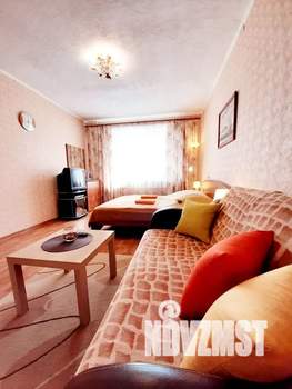 1-к квартира, посуточно, 43м2, 5/10 этаж