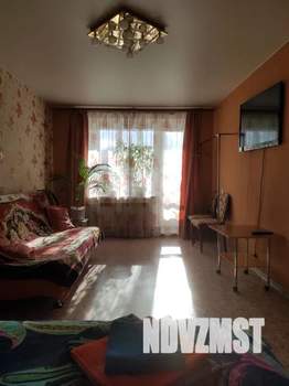 1-к квартира, посуточно, 41м2, 4/5 этаж