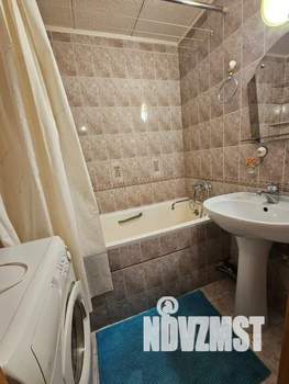 1-к квартира, посуточно, 48м2, 3/9 этаж