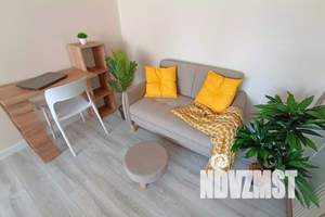 1-к квартира, посуточно, 42м2, 3/10 этаж