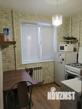 2-к квартира, посуточно, 45м2, 1/5 этаж