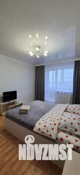 1-к квартира, посуточно, 39м2, 8/10 этаж