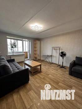 1-к квартира, посуточно, 53м2, 1/1 этаж