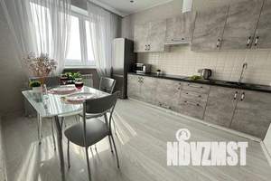 1-к квартира, посуточно, 42м2, 14/14 этаж